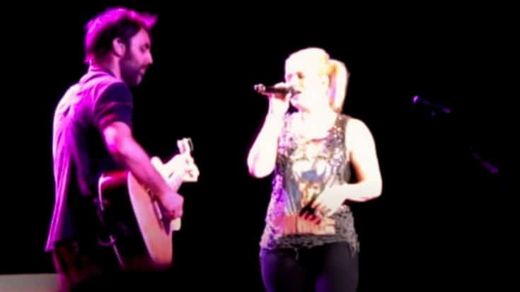 Kelly Clarkson Covers Tammy Wynette’s ‘Stand By Your Man’ At 2012 Concert | Country Music Videos