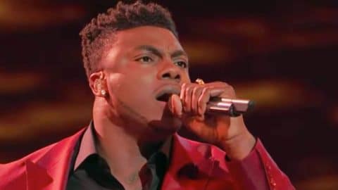 Kirk Jay Earns Standing Ovation For ‘I’m Already There’ Cover On ‘Voice’ Season 15 | Country Music Videos