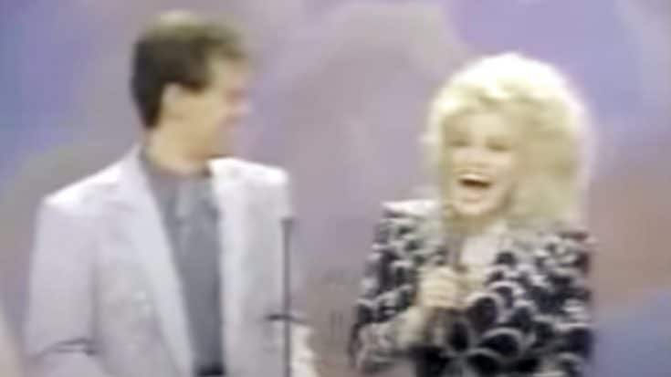 Dolly Parton Sneaks Up On Randy Travis At 1989 CMA Awards | Country Music Videos