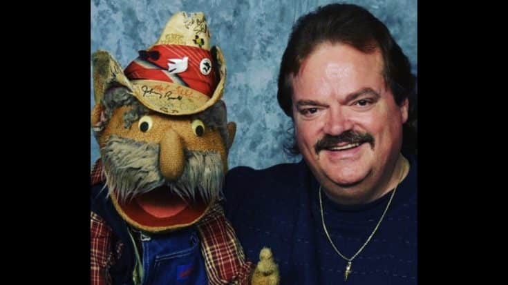 Beloved Country Puppeteer Dies At 64 | Country Music Videos