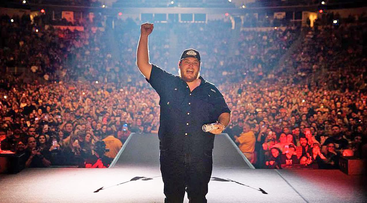 Luke Combs Becomes First Artist To Have First Five Singles Hit No. 1 On Country Airplay Chart | Country Music Videos