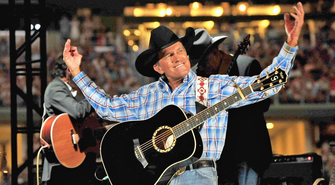 Just Announced: George Strait To Perform At ACM Awards | Country Music Videos