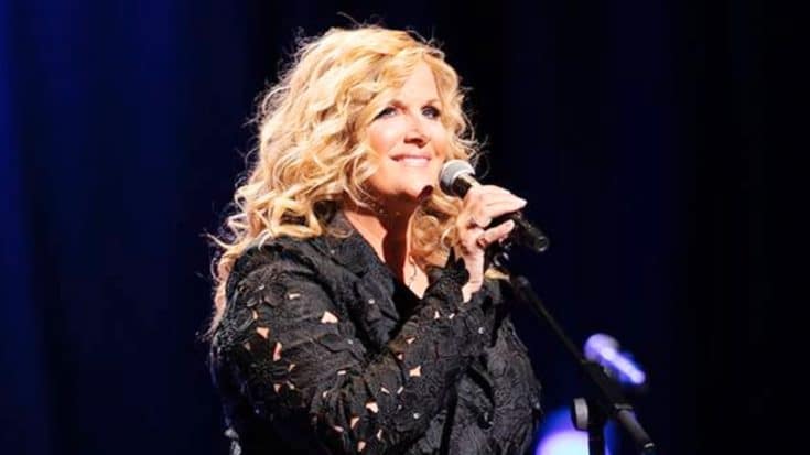 The Secret Heirloom Trisha Yearwood Debuted On The Opry Stage | Country Music Videos