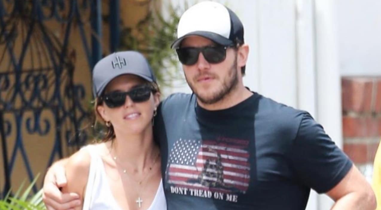 Chris Pratt Wears ‘Don’t Tread On Me’ Shirt – Huge Controversy Follows | Country Music Videos
