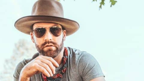 After Almost Collapsing On Stage Country Singer Drake White