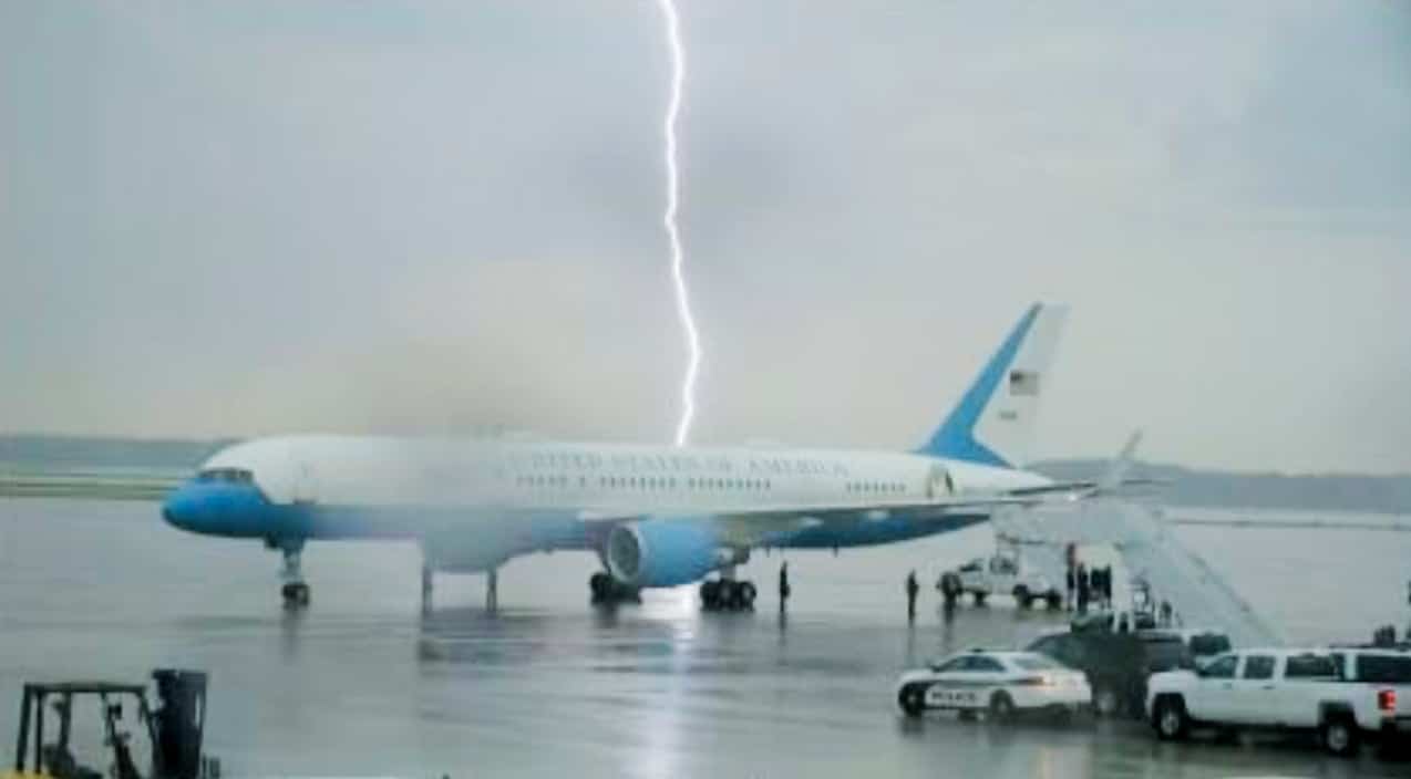 air force one lightning