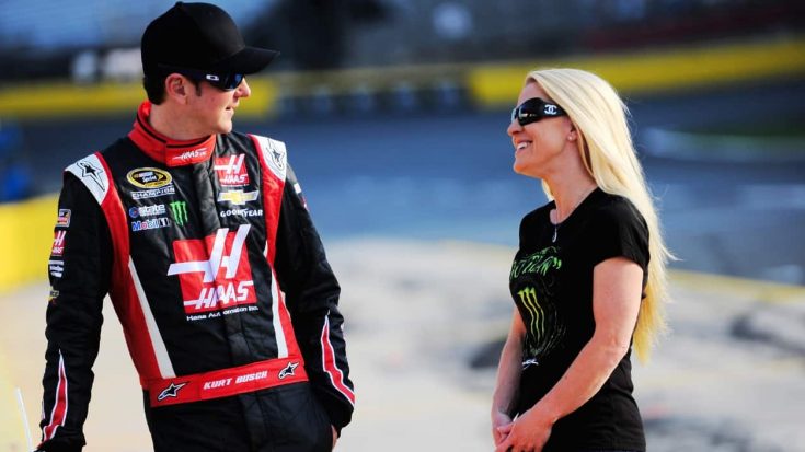 Judge Locks Up Kurt Busch’s Ex For Stealing From Vets | Country Music Videos