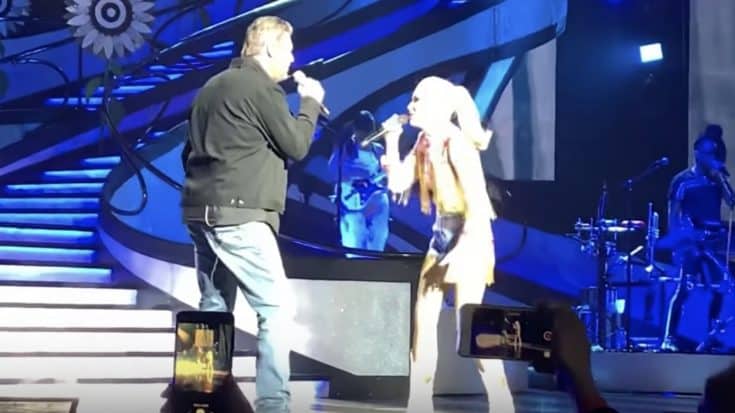 Blake Shows Up At Gwen’s Vegas Show To Perform “Nobody But You” | Country Music Videos