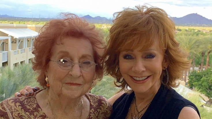 Reba McEntire’s Mom, Jacqueline McEntire, Has Died At 92 | Country Music Videos