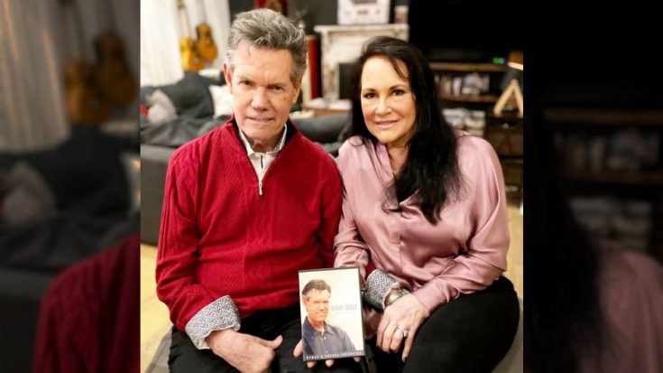 Randy Travis & Wife Mary Give Details About New Gospel Album, “Precious Memories” | Country Music Videos