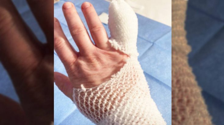 Photos: Natalie Maines Slices Pinky, Gets Stitches | Country Music Videos