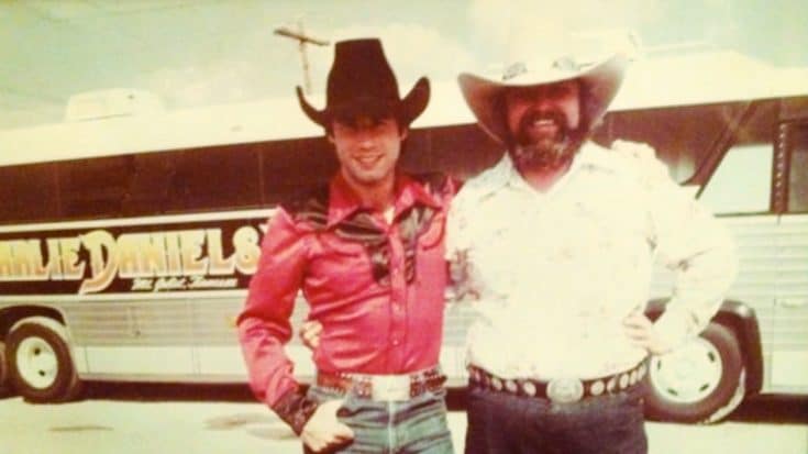“Urban Cowboy” Actor John Travolta Sends Condolences To Charlie Daniels’ Widow & Son | Country Music Videos