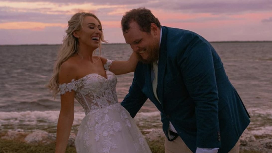 Luke Combs Marries Nicole Hocking In Florida