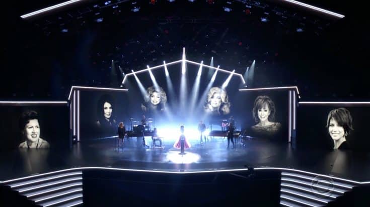 ACM Awards 2020: Carrie Underwood Performs Medley Of Hits From Female Country Greats | Country Music Videos