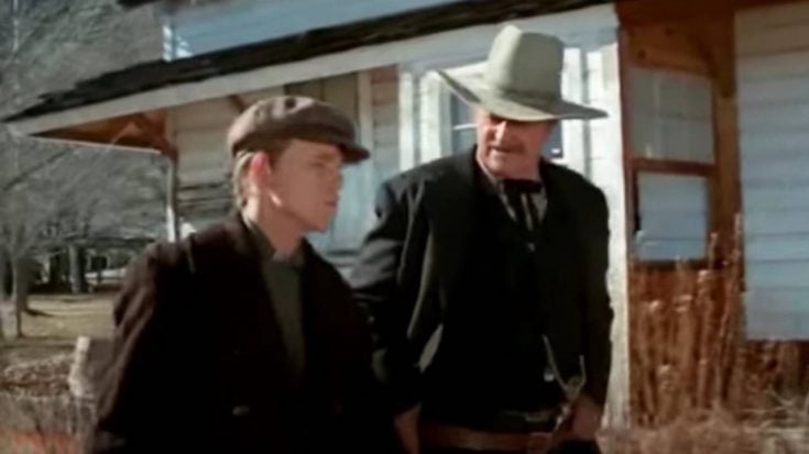 Ron Howard Opens Up About Working With John Wayne On His Final Film | Country Music Videos