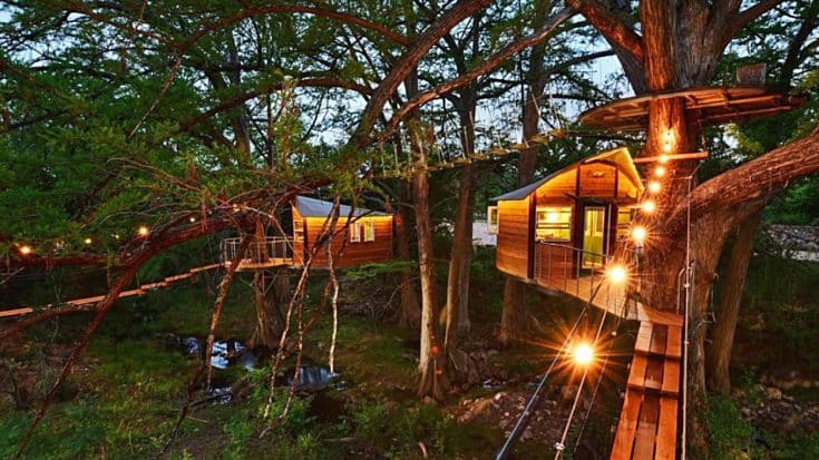 Want To Sleep In A Treehouse? Folks Can At This Texas Resort | Country Music Videos