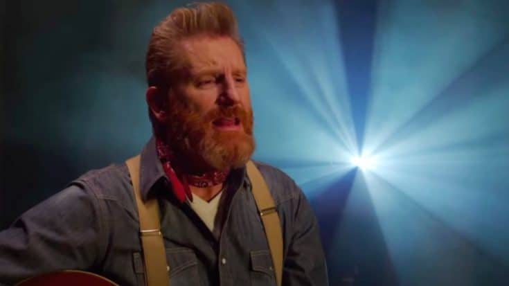 Rory Feek Covers Bob Dylan’s “The Times They Are A-Changin'” | Country Music Videos