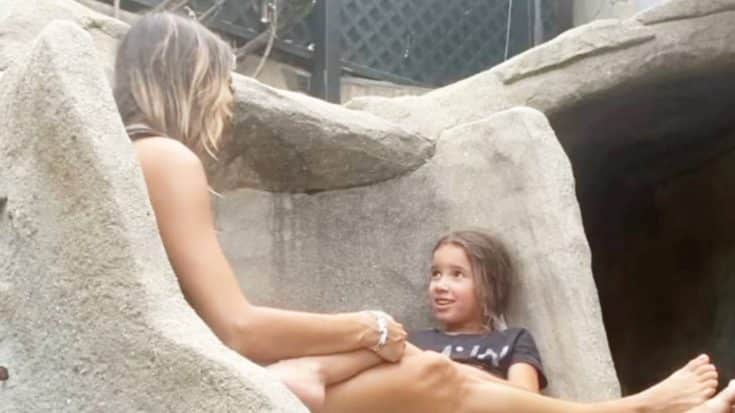 Jana Kramer And Daughter Jolie Sing Sweet “You Are My Sunshine” Duet | Country Music Videos