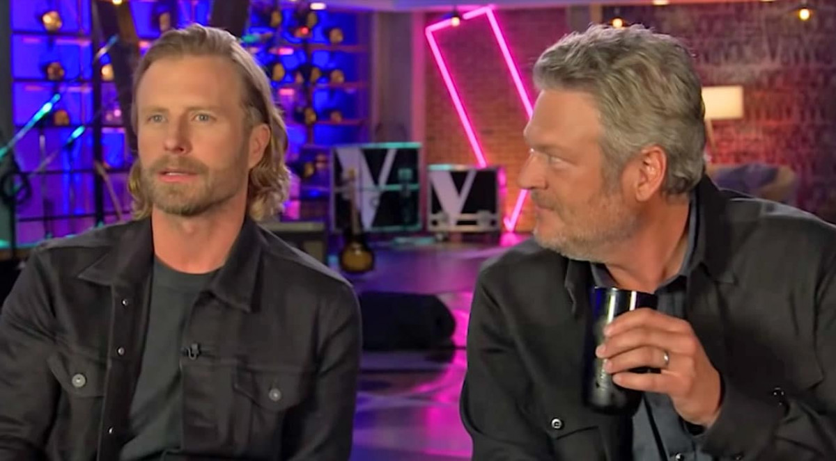Dierks Bentley Reveals Hilarious "Wedding Gift" He Got Blake Shelton(01)