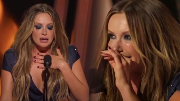 Carly Pearce Sobs After Winning Female Vocalist Of The Year At CMA Awards | Country Music Videos