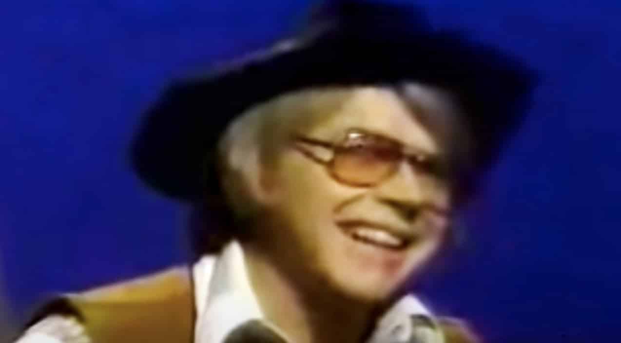 Outlaw Country Icon C.W. McCall Enters Hospice Care Amid Cancer Battle | Country Music Videos