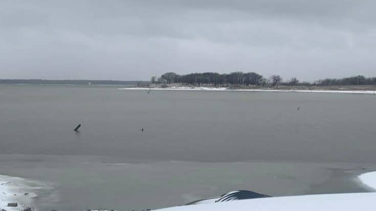 Woman Rescued After Floating On Air Mattress For Two Days On Oklahoma Lake | Country Music Videos