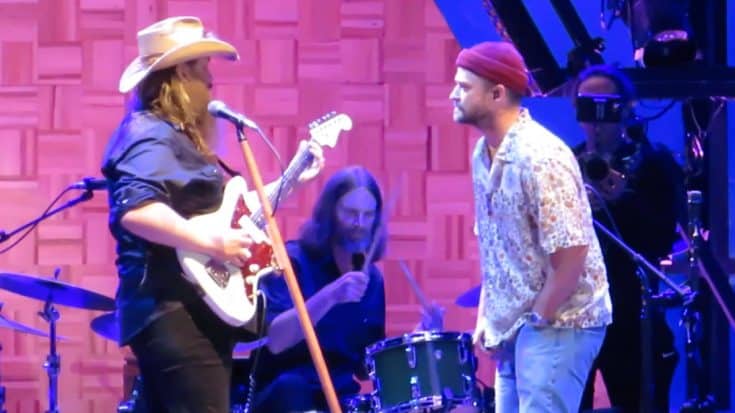 Chris Stapleton, Justin Timberlake Reunite For “Tennessee Whiskey” Performance | Country Music Videos