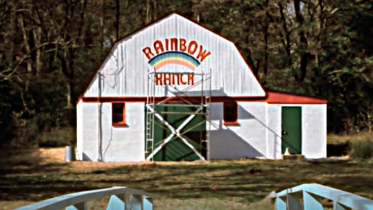You Can Stay The Night At Country Legend Hank Snow’s Ranch | Country Music Videos