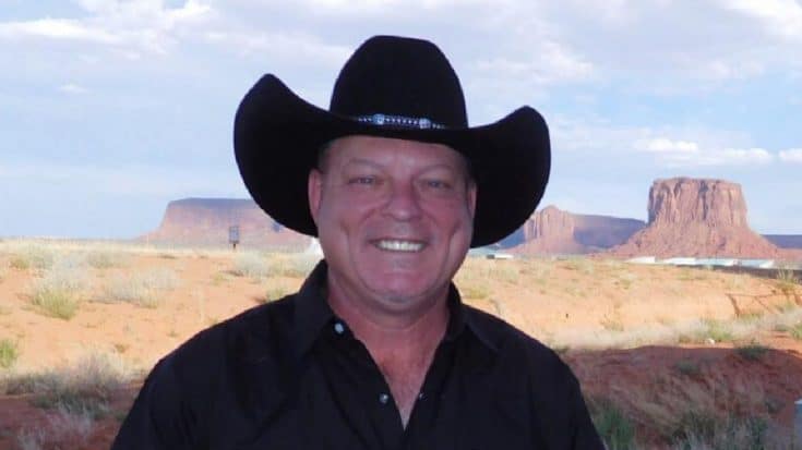 John Michael Montgomery Recovering From Injuries Suffered In “Serious” Bus Accident | Country Music Videos
