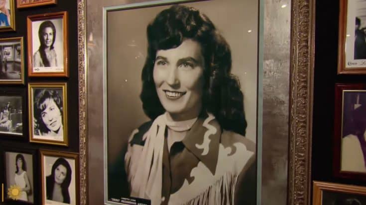 7 Nicknames For Loretta Lynn And How She Got Them | Country Music Videos