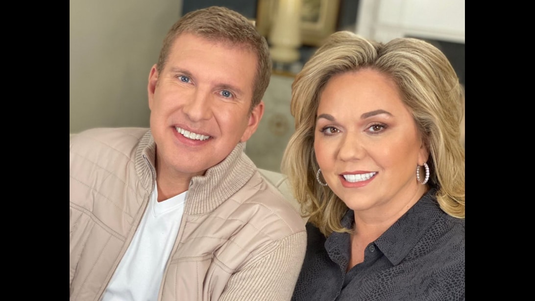 Julie Chrisley Says She Struggled “So Hard” With Fear Ahead Of Sentencing | Country Music Videos