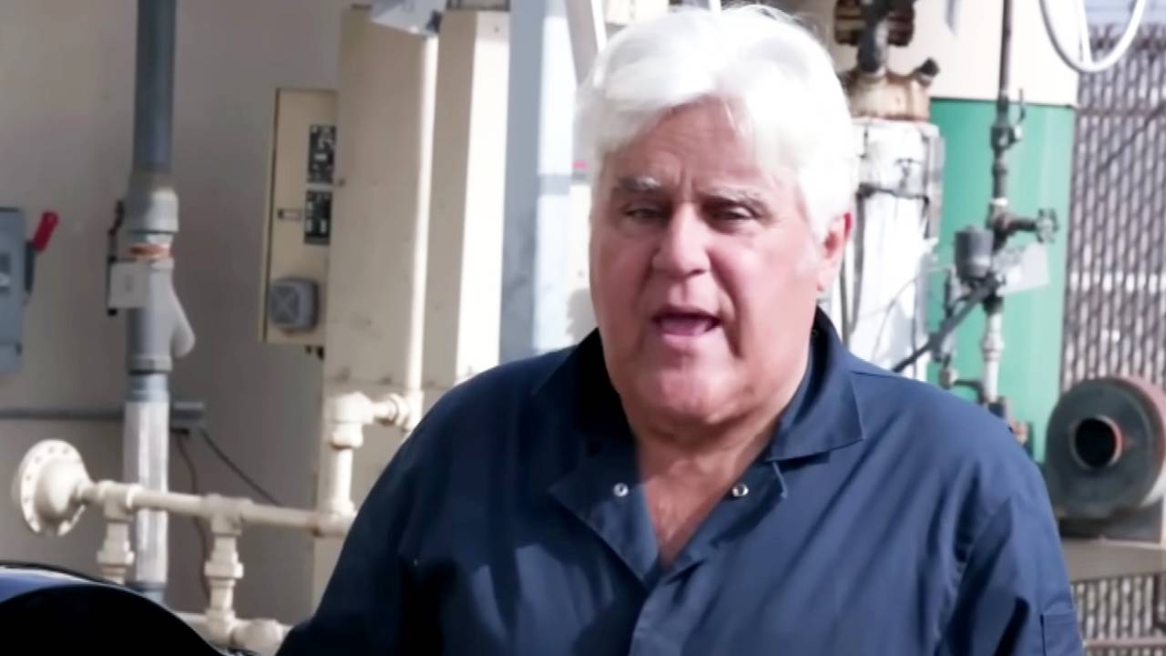 Jay Leno Released From Hospital, Reveals Burns | Country Music Videos