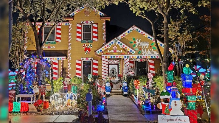 Woman Turns Home Into Gingerbread House For A Very Special Reason | Country Music Videos
