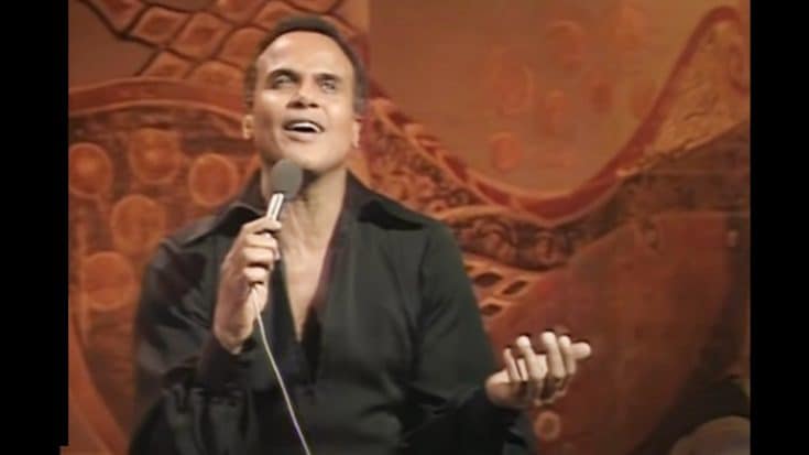 Legendary Singer Harry Belafonte Dies At Age 96 | Country Music Videos