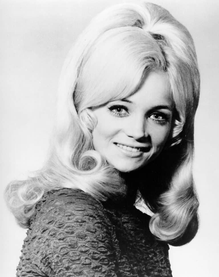Country Stars In Their Younger Years, Barbara Mandrell