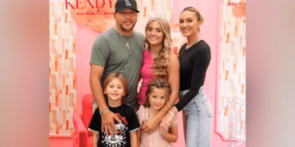 Jason Aldean with his family at Kendyl's sweet 16 birthday party