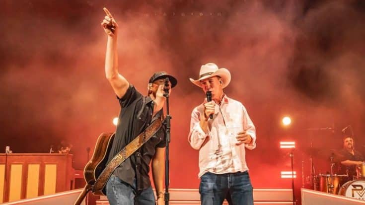Peyton Manning Joins Parker McCollum On Stage To Sing “Red Dirt Road” | Country Music Videos