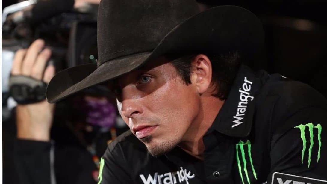 Bull Rider JB Mauney Announces Retirement After Suffering Neck Injury