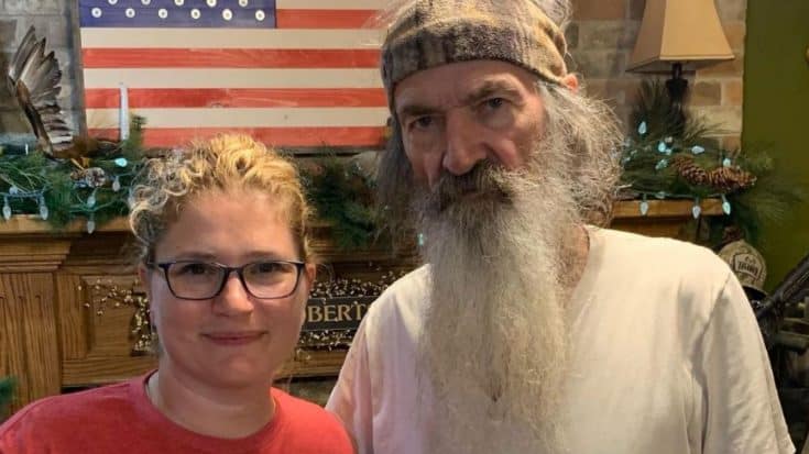 Phil Robertson’s Secret Daughter Shares “Best Thing” About Seeing Her Dad The First Time | Country Music Videos