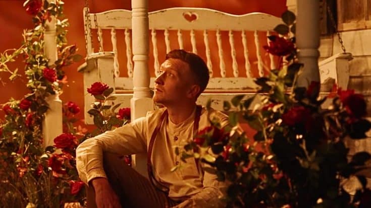 Tyler Childers Releases Sixth Studio Album, ‘Rustin’ In The Rain’ | Country Music Videos