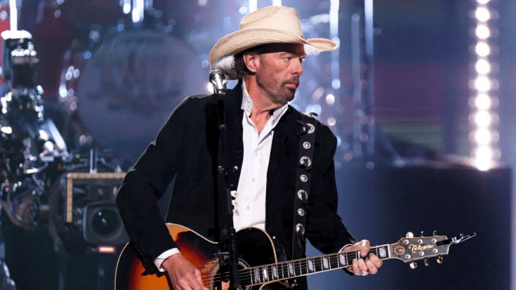Toby Keith Releases New Video For “Don’t Let The Old Man In” | Country Music Videos