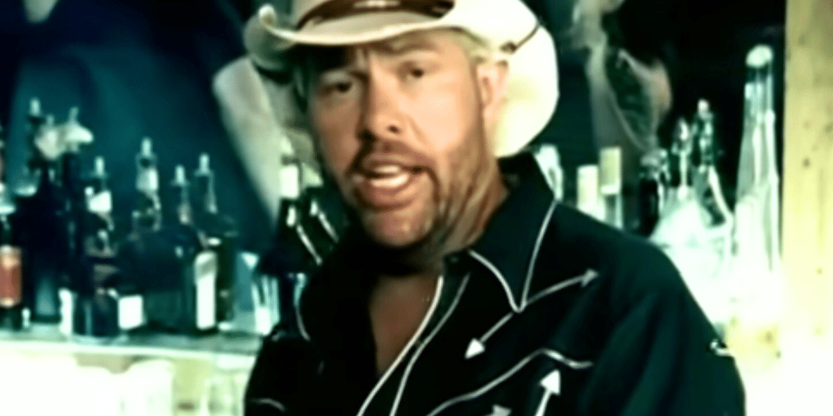 20 Years Ago: Toby Keith Hits #1 With 