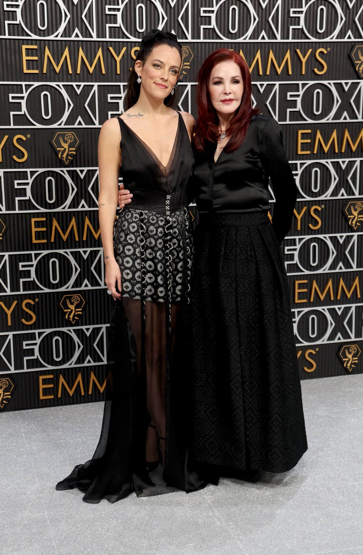 LOS ANGELES, CALIFORNIA - JANUARY 15: (L-R) Riley Keough and Priscilla Presley attend the 75th Primetime Emmy Awards at Peacock Theater on January 15, 2024 in Los Angeles, California. (Photo by Kevin Mazur/Getty Images)