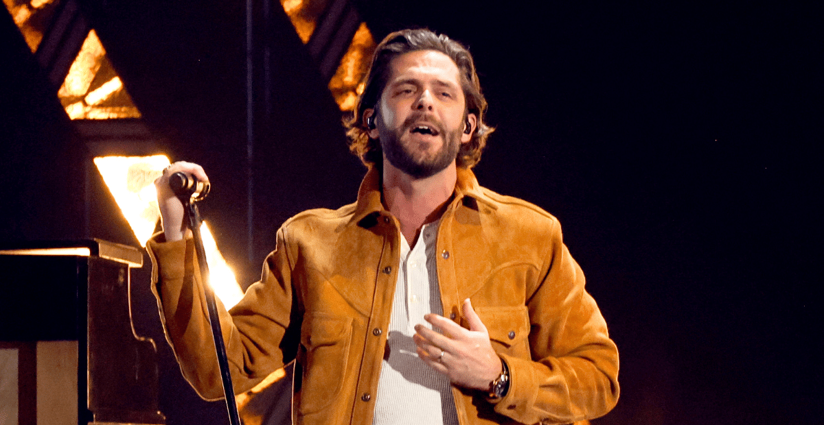 Thomas Rhett Debuts New Love Song At The 59th Annual ACM Awards