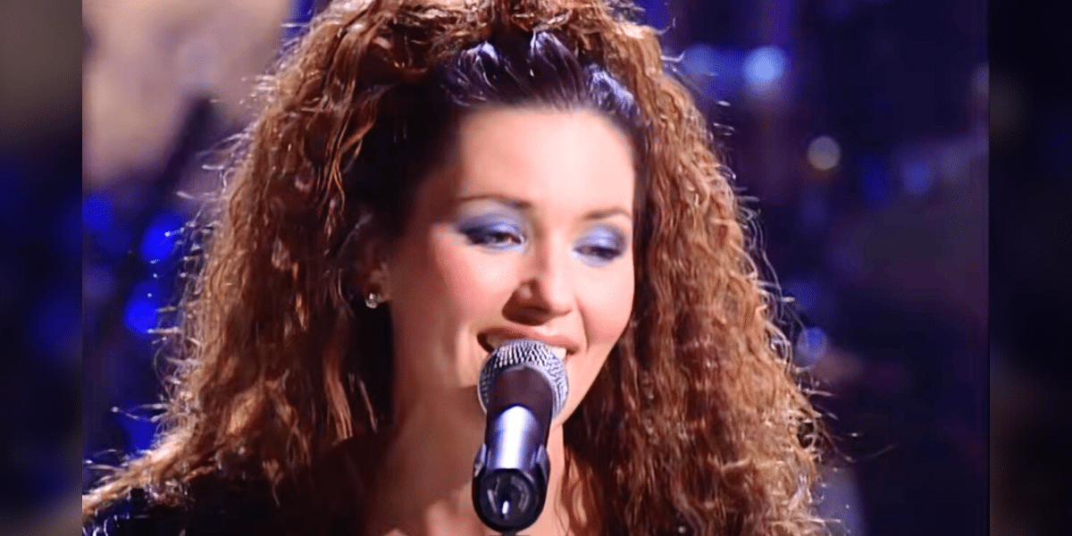 26 Years Ago Today: Shania Twain's 