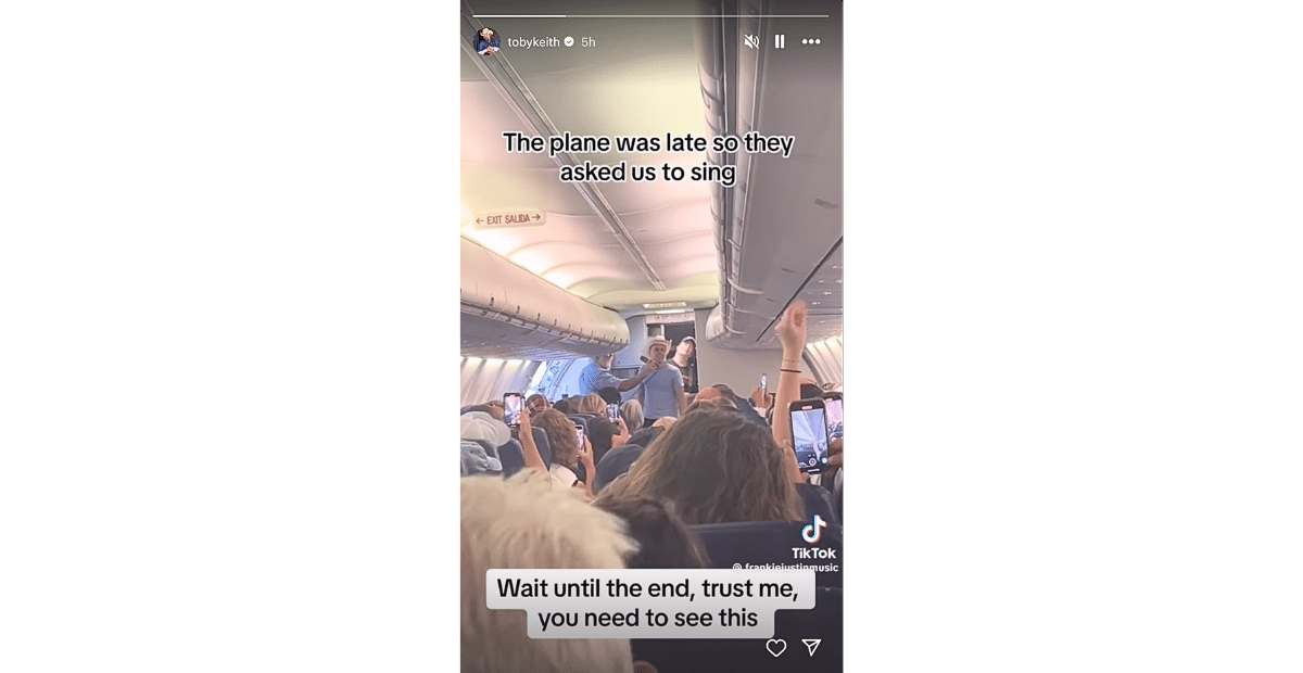 Country Singer Performs Tribute To Toby Keith On Flight To Nashville & The Whole Plane Sings Along