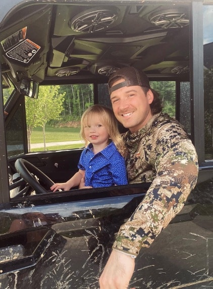 Morgan Wallen with his son, Indie, in 2023