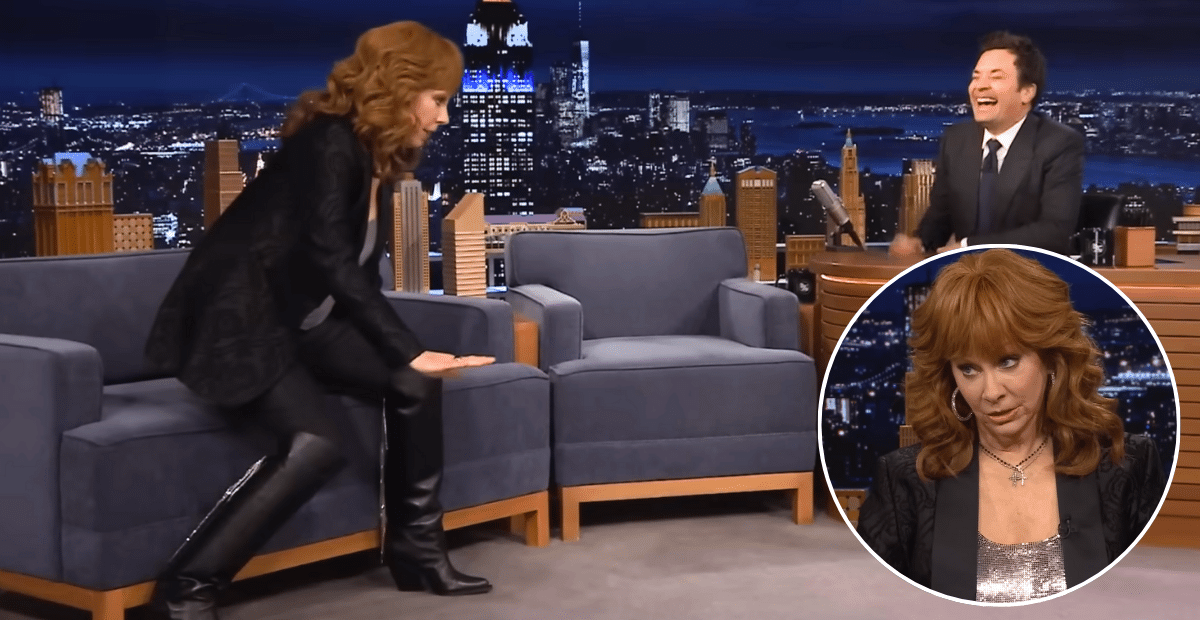 Jimmy Fallon and Reba on Talk show