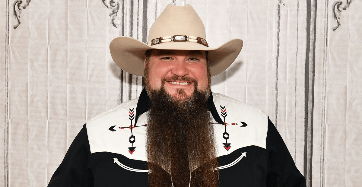 Sundance Head suffers gunshot wound at Texas ranch.