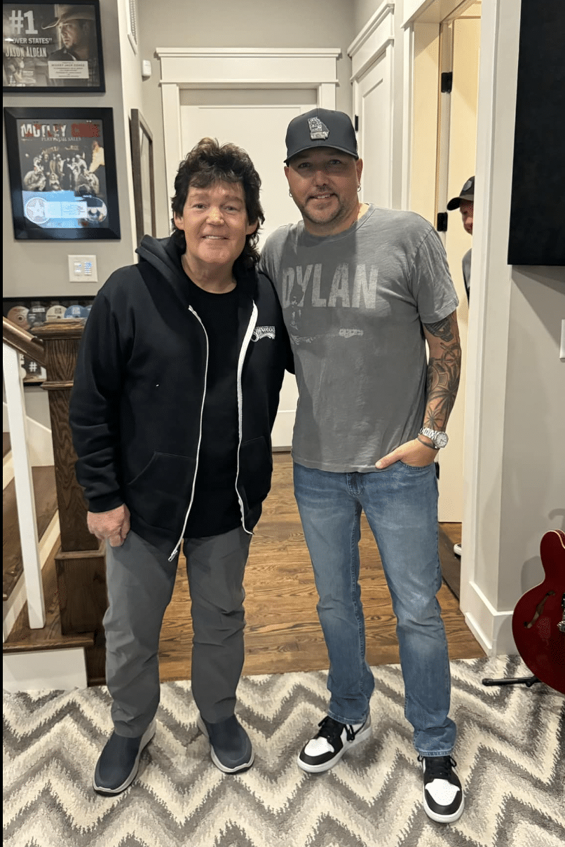 Marty Raybon and Jason Aldean pose for a photo at the studio where Jason recorded his vocals for "Sunday In The South"